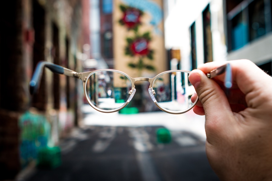 Прогресивни очила: Всичко, което трябва да знаете 
